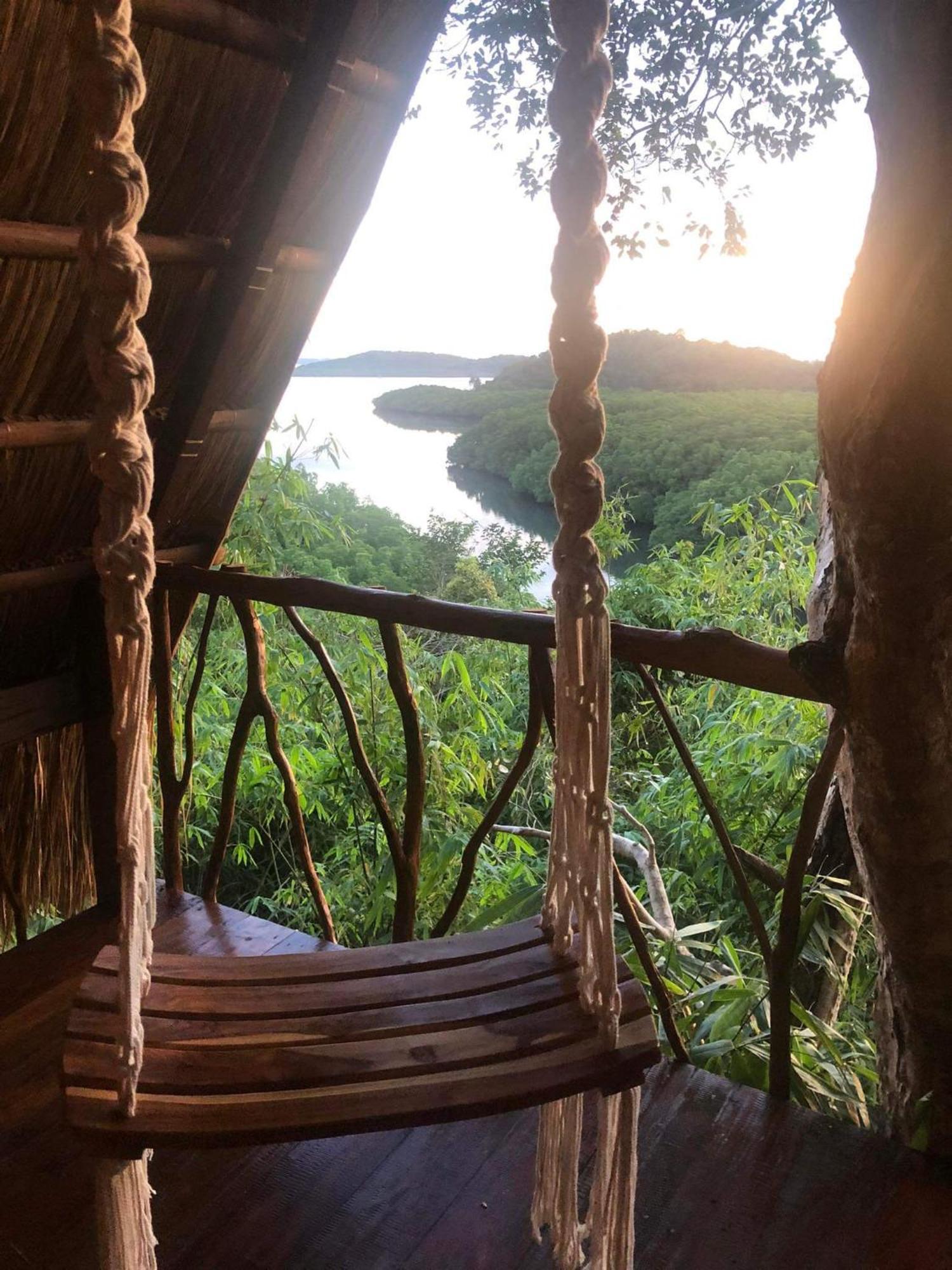 Sanctuaria Treehouses バスアンガ エクステリア 写真