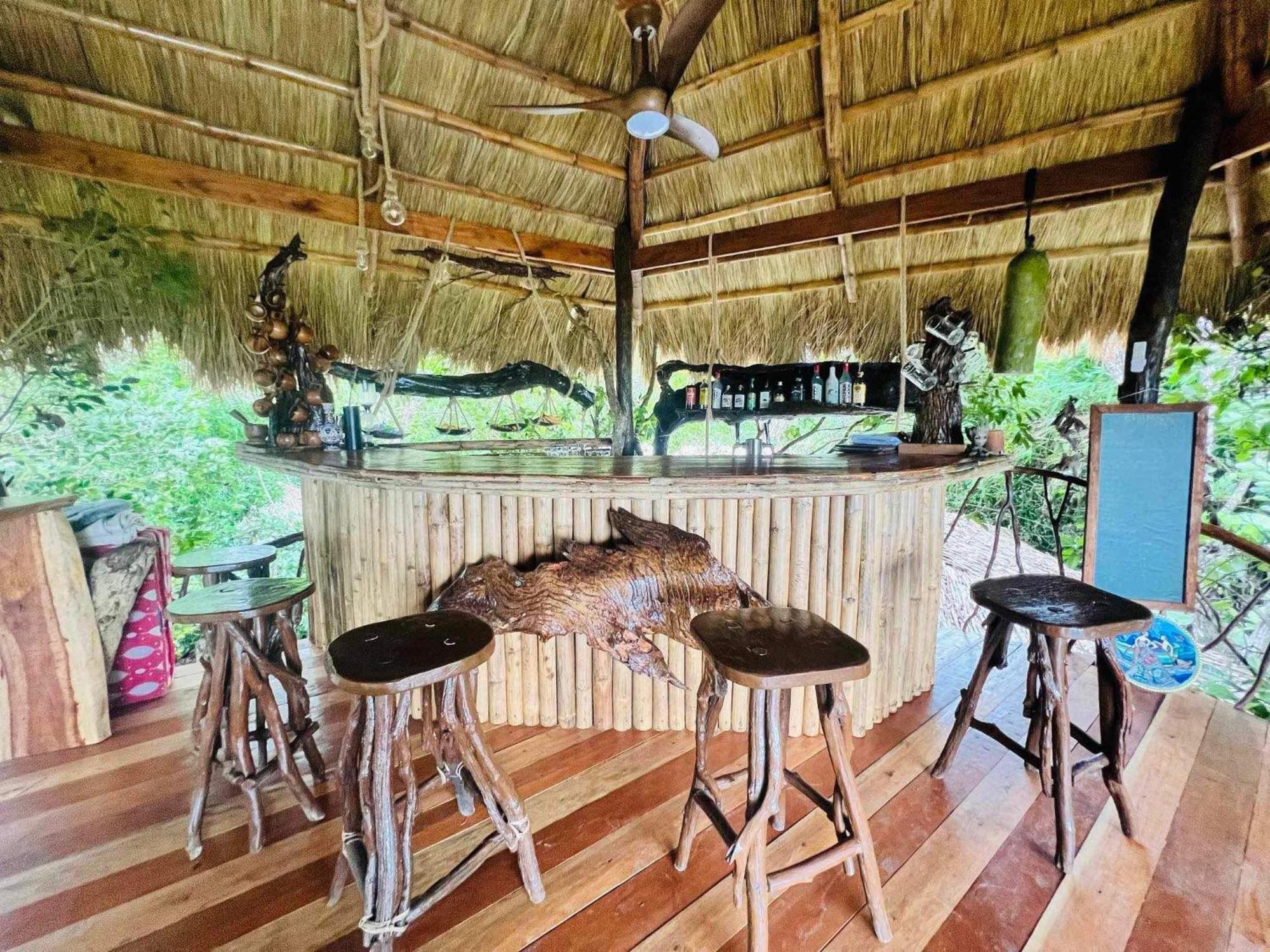 Sanctuaria Treehouses バスアンガ エクステリア 写真